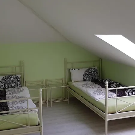 Fichtenwalde, 160qm, 3sz, 2bd, Küche, Vdsl Сasa de vacaciones *