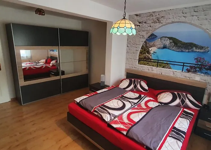 بيت للعطل Fichtenwalde, 160qm, 3sz, 2bd, Kueche, Vdsl بيليتس