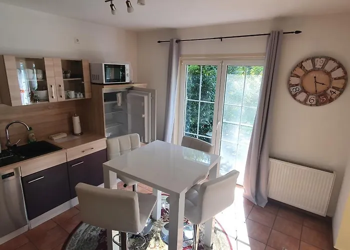 Fichtenwalde, 160qm, 3sz, 2bd, Kueche, Vdsl