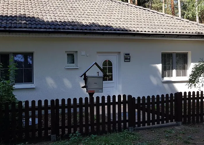 بيت للعطل Fichtenwalde, 160qm, 3sz, 2bd, Kueche, Vdsl بيليتس